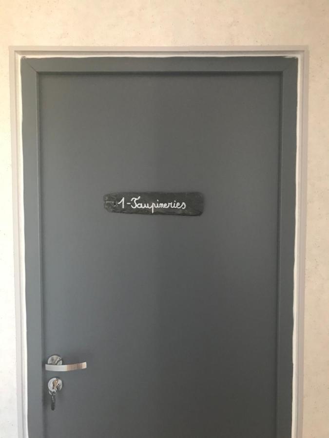 Chambres D'Hotes L'Ame De Travassac Donzenac Bagian luar foto